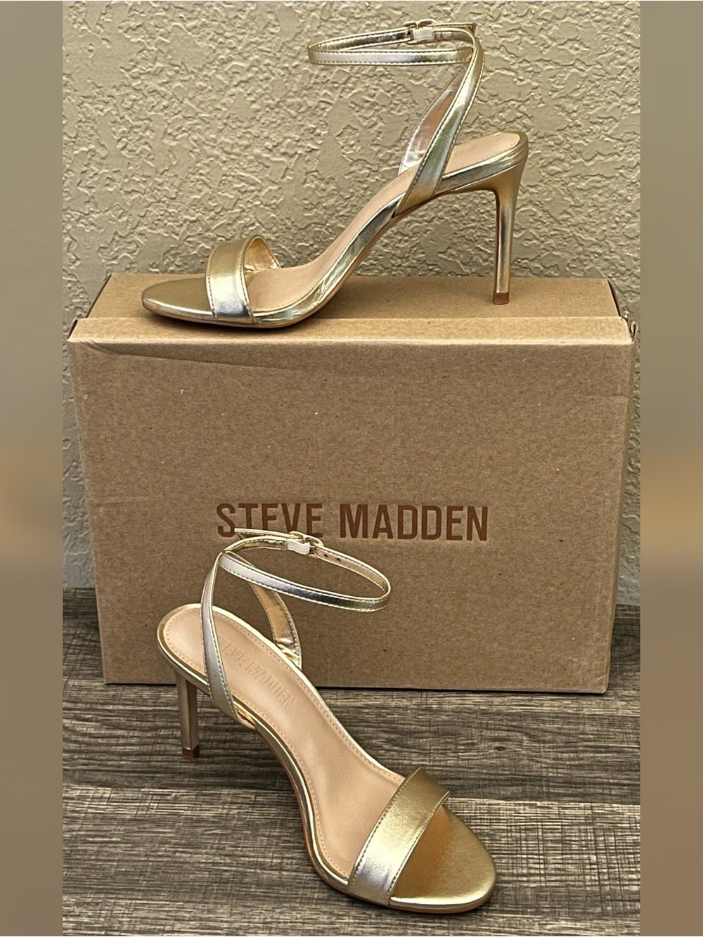 Steve Madden Suzie Champagne Heels Women's Size- 5.5